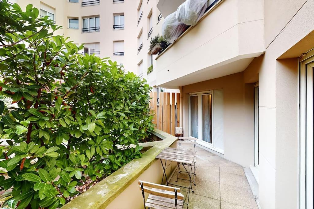 8 Personnes - 4 Rooms - 2 Salle De Bain - Metro 7 & 14 - Porte Italie - Private Car Park- Wifi ル・クルムラン・ビセートル エクステリア 写真