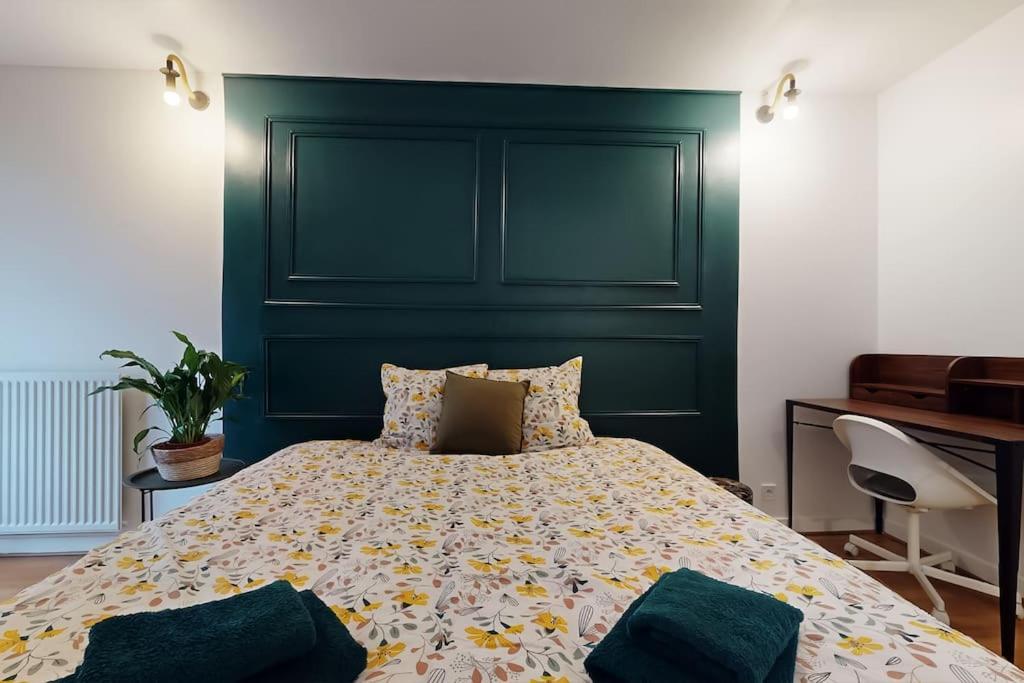 8 Personnes - 4 Rooms - 2 Salle De Bain - Metro 7 & 14 - Porte Italie - Private Car Park- Wifi ル・クルムラン・ビセートル エクステリア 写真
